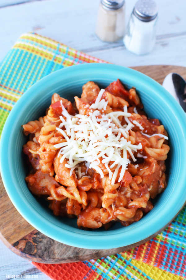 One Pot Italian Chicken Pasta Recipe is the perfect meal for busy weeks. Lots of cheese combine with hearty meat, tomatoes and pasta for the best meal.