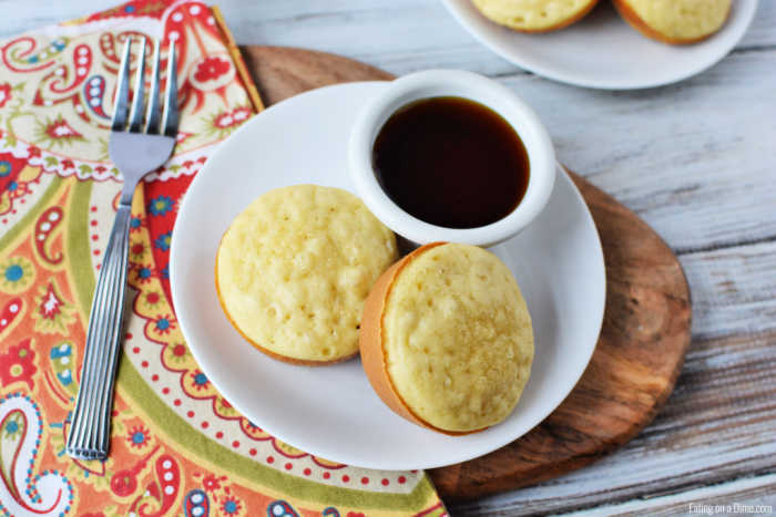 Easy Pancake Muffins Recipe is simple and delicious. Enjoy Pancake mix muffins recipe for breakfast any day of the week. They are so easy to make.