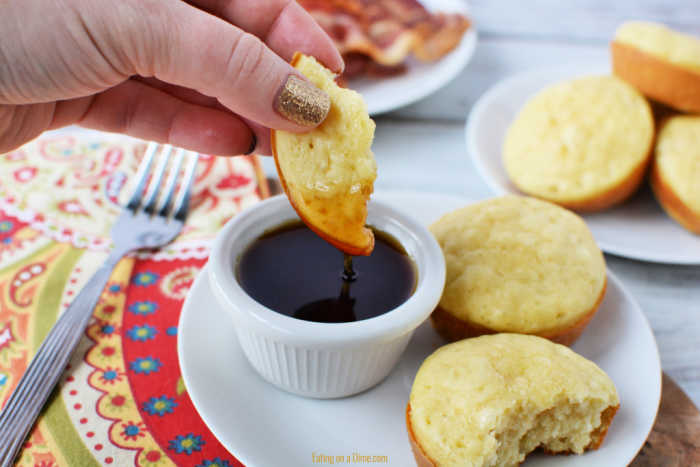 Easy Pancake Muffins Recipe is simple and delicious. Enjoy Pancake mix muffins recipe for breakfast any day of the week. They are so easy to make.