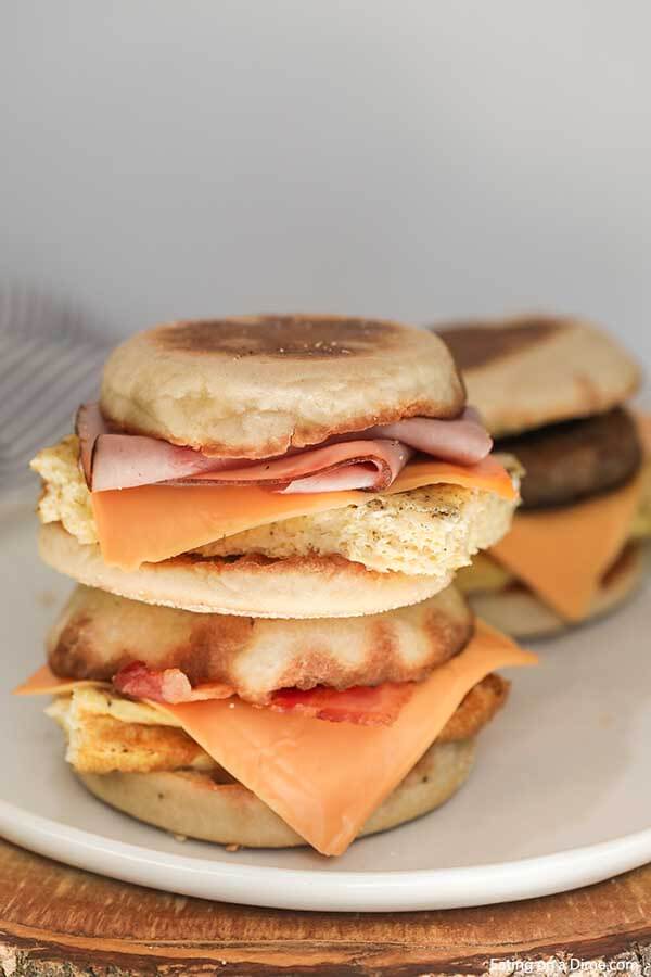 We are going to show you how to make breakfast sandwiches that are delicious and budget friendly. This recipe is freezer friendly and so easy. 