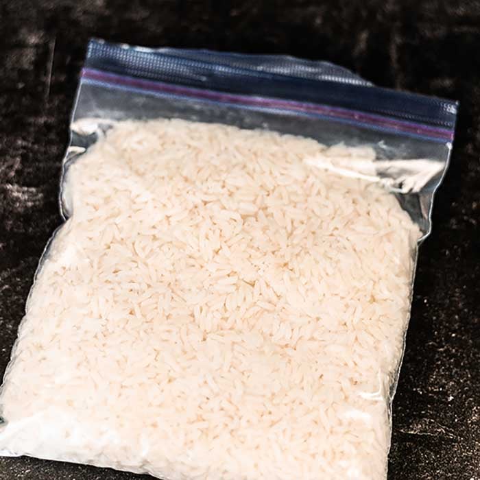 closeup photo of white rice in freezer bag