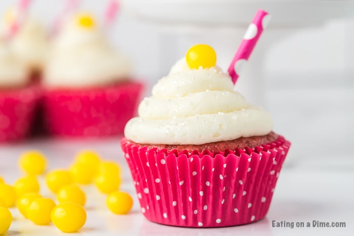Get ready for a burst of flavor when you make Strawberry Lemonade Cupcakes. The combination of real strawberries and lemonade taste amazing. 