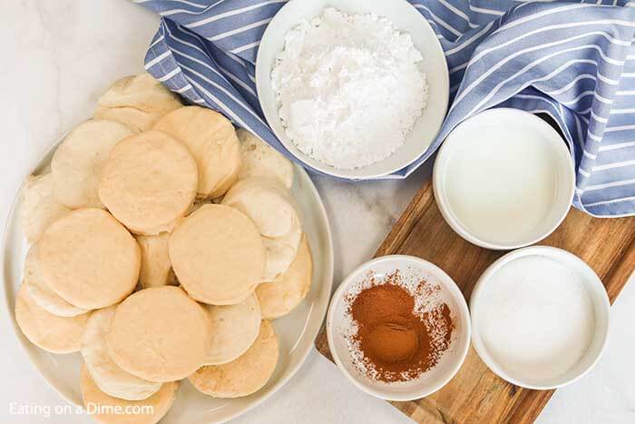 Lazy day cinnamon biscuits take only minutes to prepare and make a delicious and frugal breakfast idea. You only need 5 ingredients! 