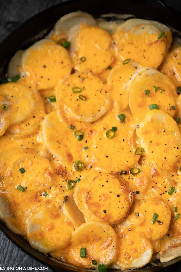 Overview of Easy Scalloped Potatoes in a Skillet