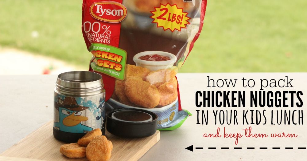 Learn how to keep chicken nuggets warm for school lunches. Your kids are going to love packing chicken nuggets in lunch! How to pack chicken nuggets for lunch is easier than you think. Learn how to pack chicken nuggets for school lunch today! #eatingonadime #luchideas #lunchtips #chickennuggets 