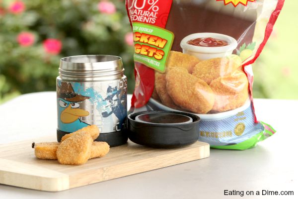 チキンナゲットを学校給食のために暖かく保つ方法を学びなさい。 あなたの子供は昼食にチキンナゲットを詰めるのが大好きです! どのように昼食のためのチキンナゲットをパックするには、あなたが思うよりも簡単です。 今日の学校給食のためのチキンナゲットをパックする方法を学びます! #お弁当#お弁当#お弁当#お弁当#お弁当#お弁当#お弁当#お弁当#お弁当#お弁当#お弁当#お弁当#お弁当#お弁当