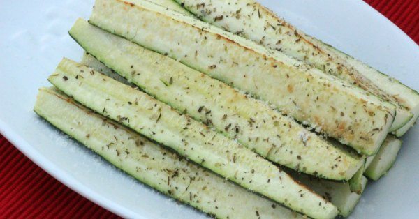 This Parmesan Roasted Zucchini Recipe is easy to make and tastes great. Oven roasted zucchini with parmesan is the best side dish! 
