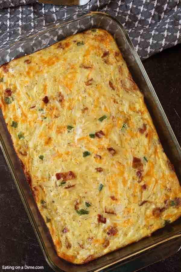 I'm always looking for easy breakfast ideas and this bacon egg and cheese casserole is just that! This simple casserole is tasty and frugal. 