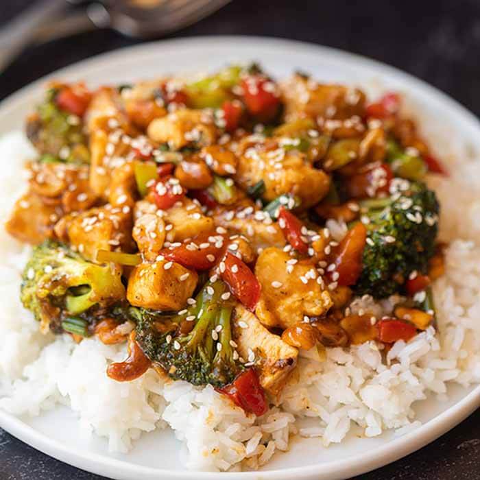Skip take out and make this easy and delicious Cashew chicken recipe at home. Your family will love it and you will save time and money. It's a great meal.