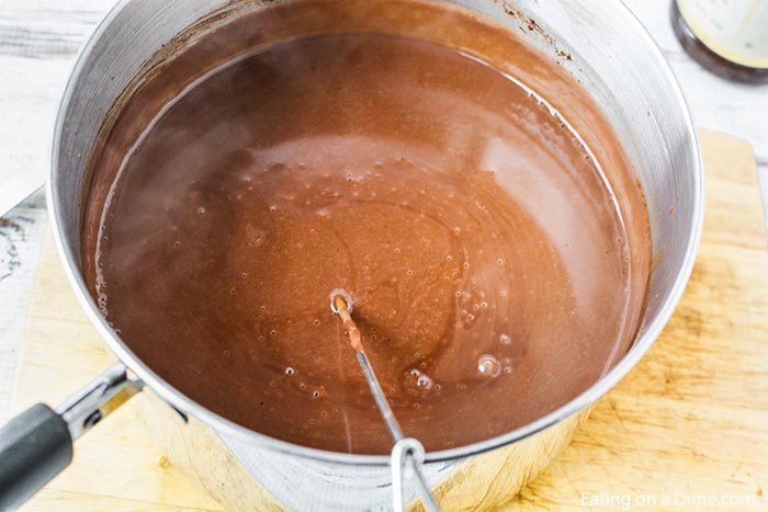Mixing the chocolate in a saucepan