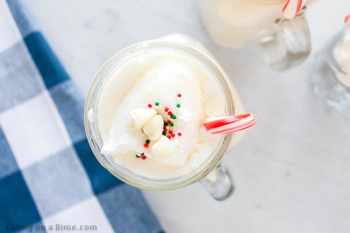 Crock pot white hot chocolate recipe is perfect to serve for a crowd at parties, holidays and more. Keep your hot chocolate warm all night long! Crock pot white hot chocolate recipe is perfect to serve for a crowd at parties, holidays and more. Keep your hot chocolate warm all night long!