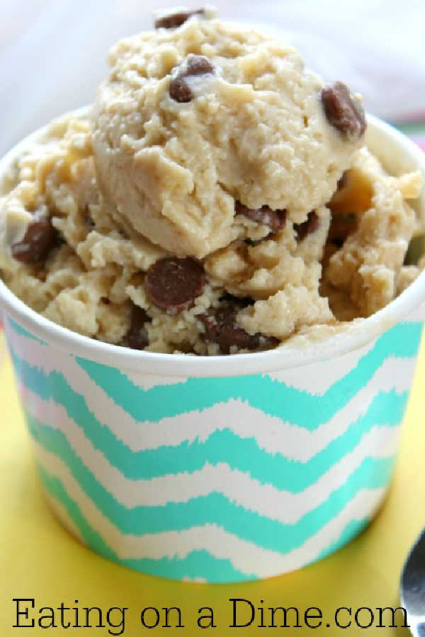Satisfy your sweet tooth with this easy Chocolate chip cookie dough frozen yogurt recipe. You are going to be shocked how amazing this is.