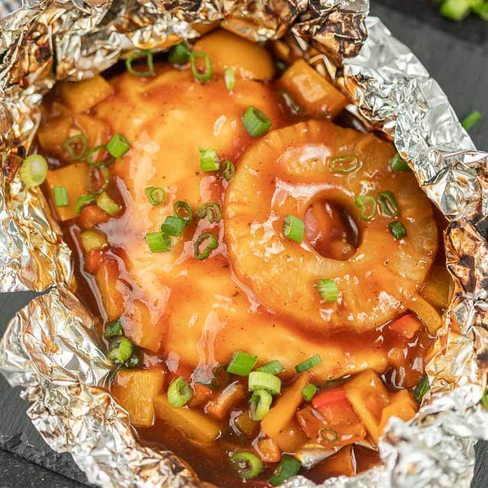 https://www.eatingonadime.com/wp-content/uploads/2017/07/hawaiian-bbq-chicken-foil-pack-5-2.jpg