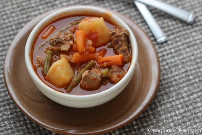 Quick & Easy Crock pot Beef Stew Recipe - A Simple beef stew recipe that is packed with flavor. Try this easy beef stew crock pot recipe. 