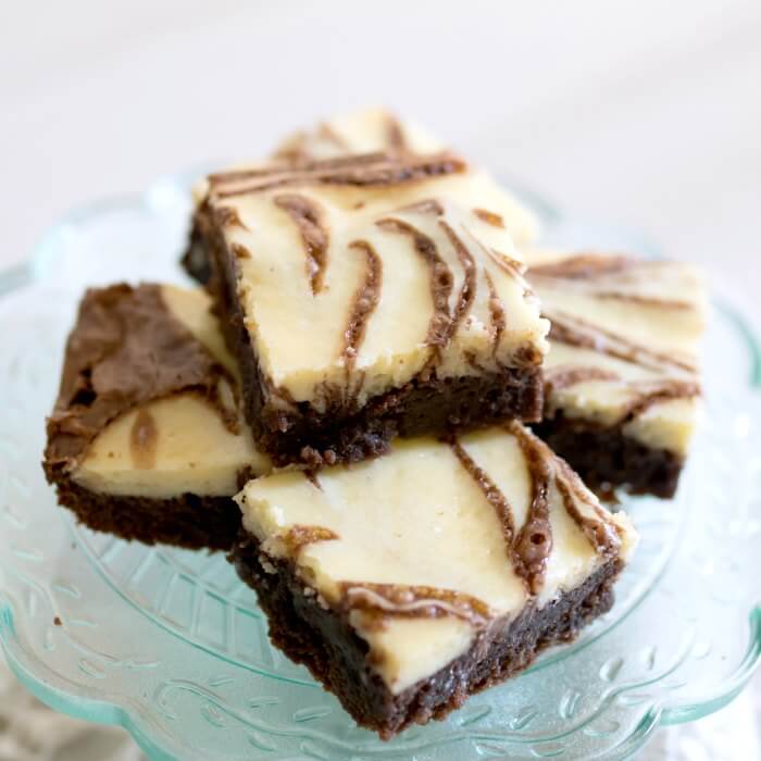 cheescake brownies square
