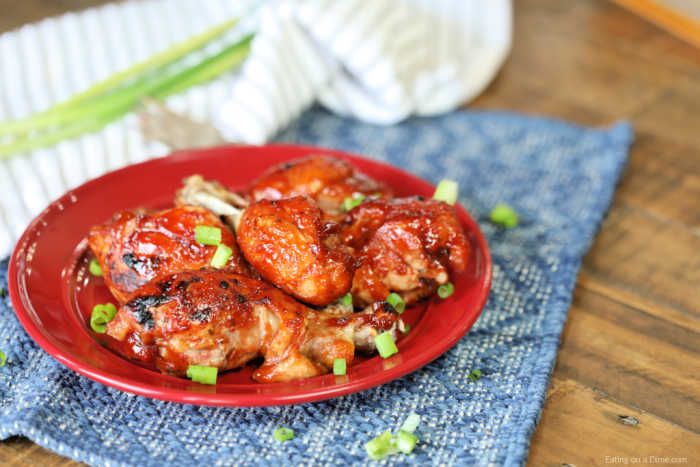 Crock pot BBQ Ranch Drumsticks Recipe gets dinner on the table fast. Toss everything into the slow cooker for perfect drumsticks. This is a family favorite!
