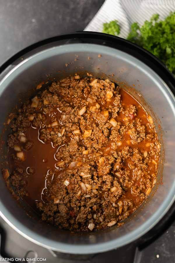 photo of ground beef in pressure cooker