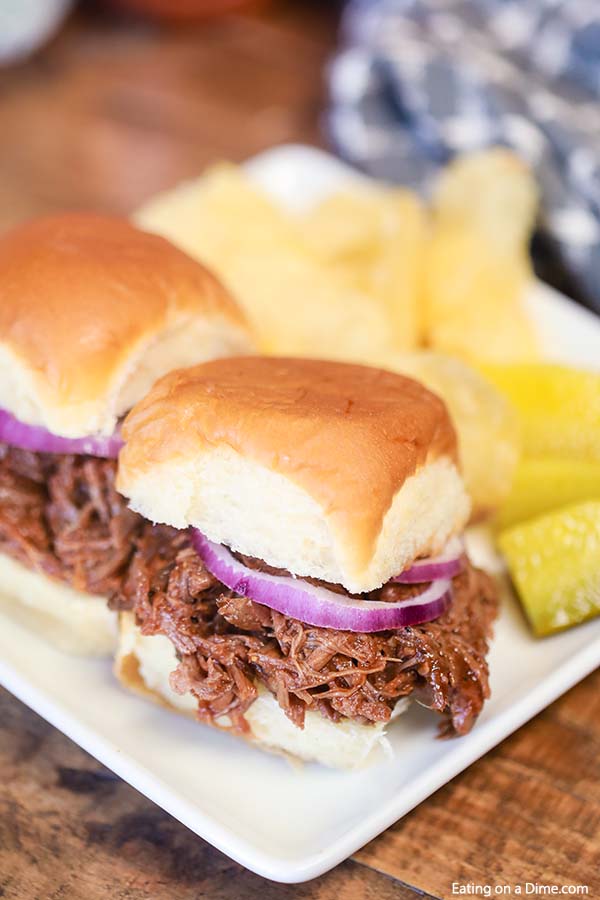 This slow cooker bbq beef sandwich recipe is perfect for a busy weeknight dinner or your next party or pot luck. Everyone loves this easy crock pot beef. 