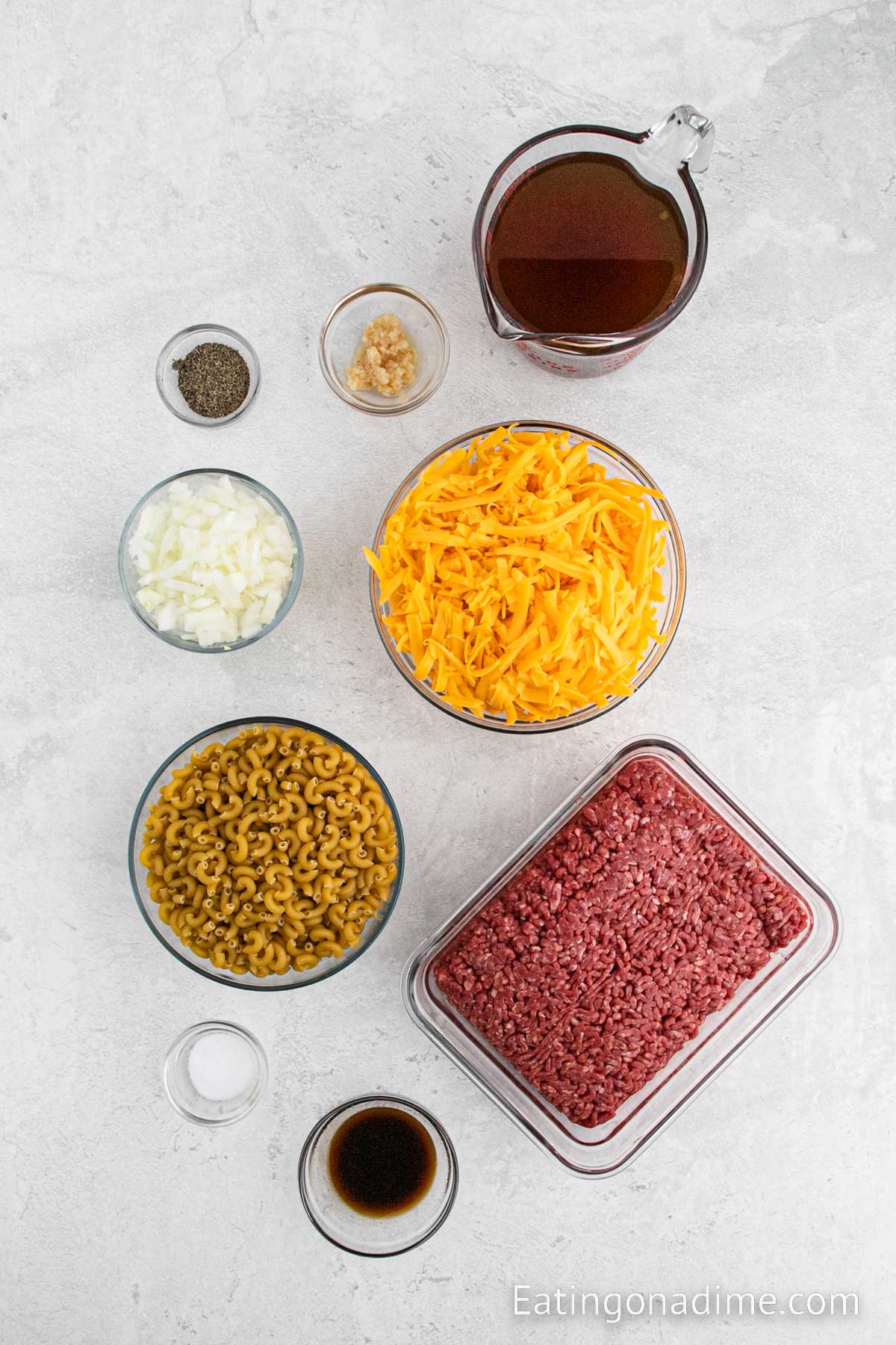 Cheeseburger Macaroni ingredients - beef, onion, garlic, worcestershire sauce, beef broth, cheese, macaroni