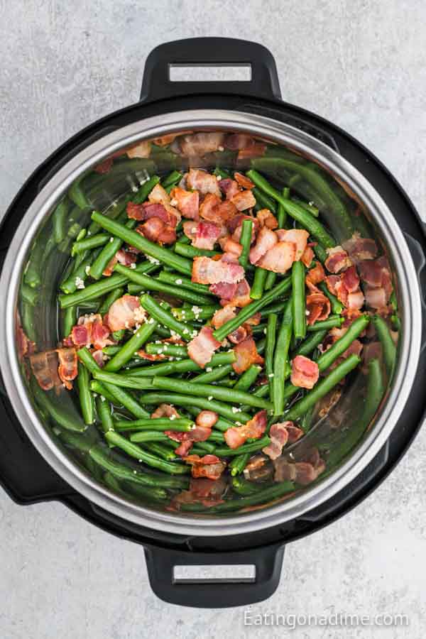 Green beans and bacon in the instant pot