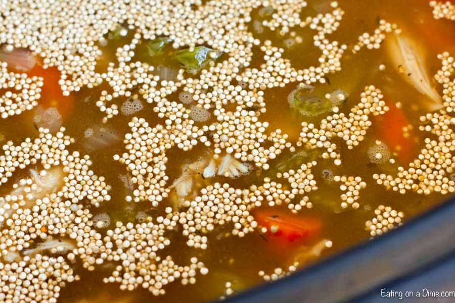 We love one pot meals and this Crock pot chicken quinoa soup recipe does not disappoint. It's full of tasty chicken, veggies and quinoa for a great meal.