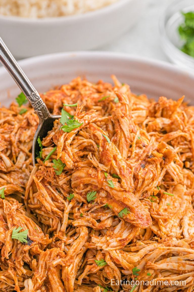 Crock Pot Chipotle Chicken Recipe - Perfect for busy weeknights!