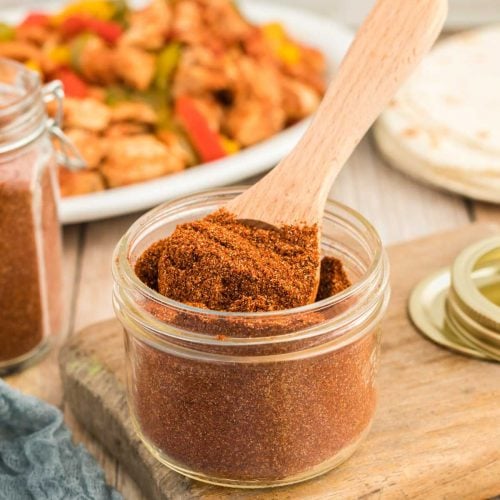 Fajita Seasoning (Easy & Homemade!) – A Couple Cooks