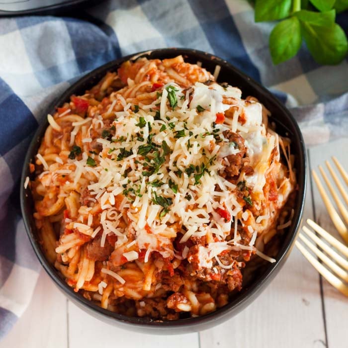 Instant pot Spaghetti Casserole can be ready in minutes for a one pot meal loaded with flavor. Your family will love this easy spaghetti casserole. 