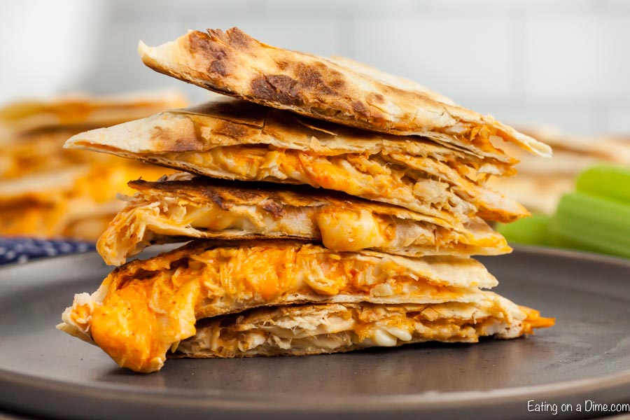 Buffalo chicken quesadilla recipe has all that you love about buffalo flavor with tons of cheese and tender chicken. Get dinner on the table in minutes.