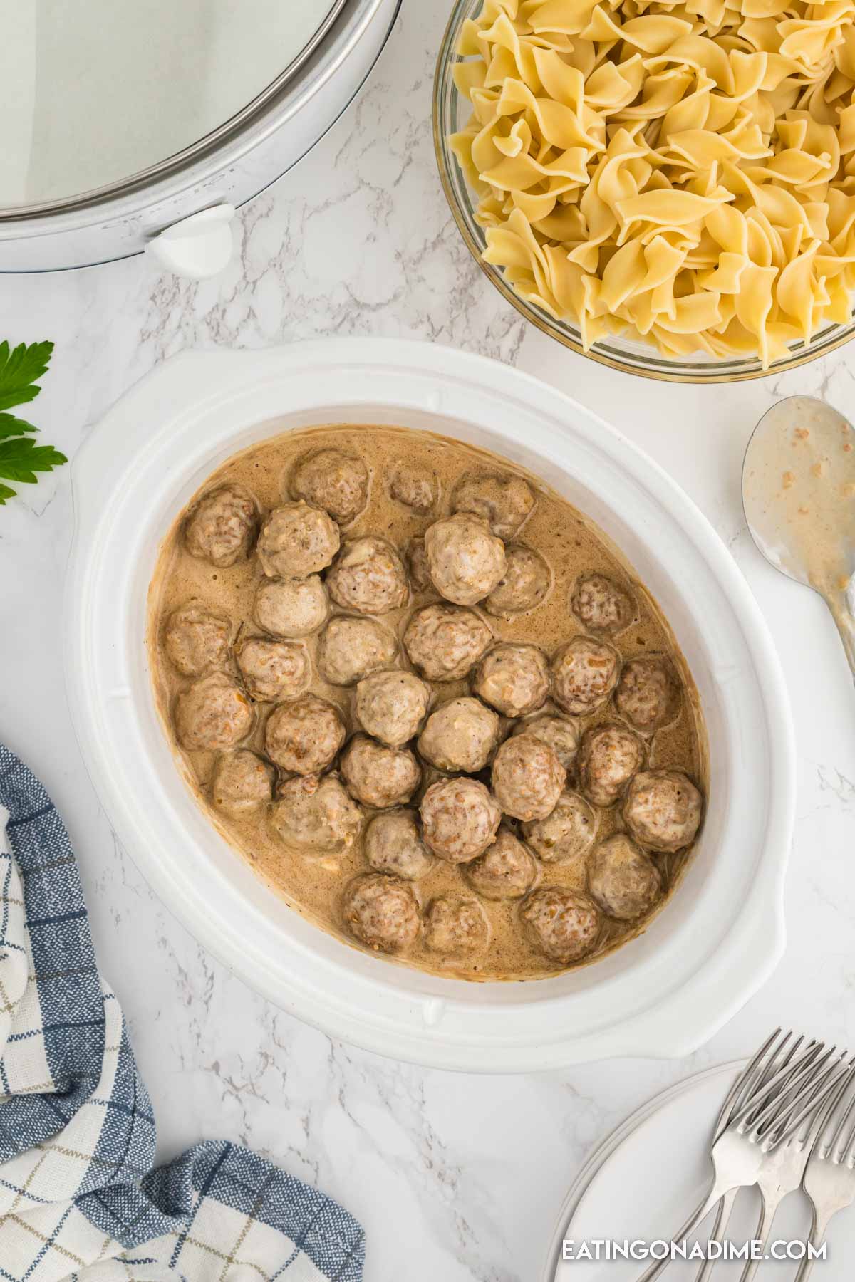 Swedish Meatballs in the slow cooker