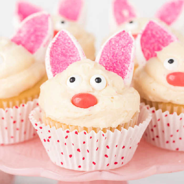 Easter to make bunny cupcakes in minutes! These quick and easy Easter Bunny Cupcakes are adorable but also taste great.