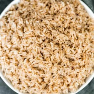 Learn how to microwave brown rice in just a few simple steps! Cooking brown rice is much easier than you think! Your family will love it!