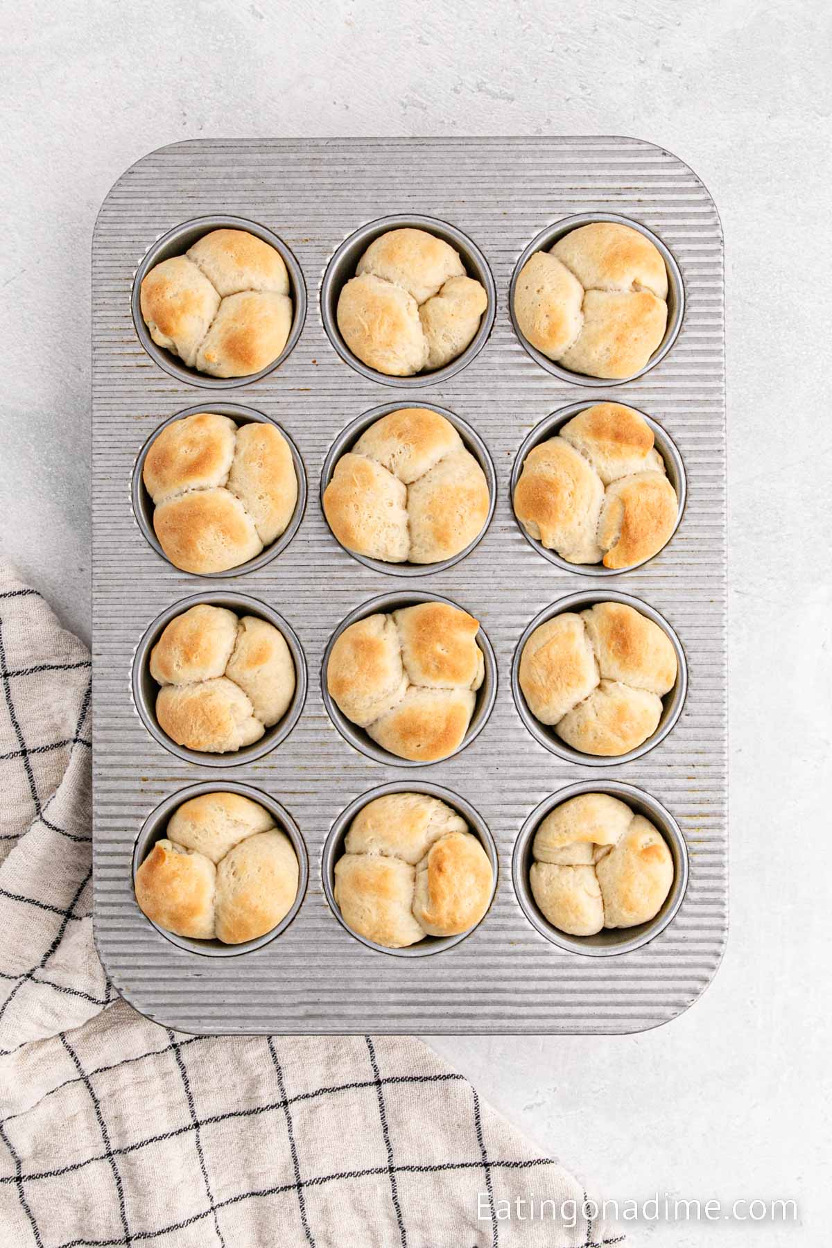Baking the rolls in the muffin tin