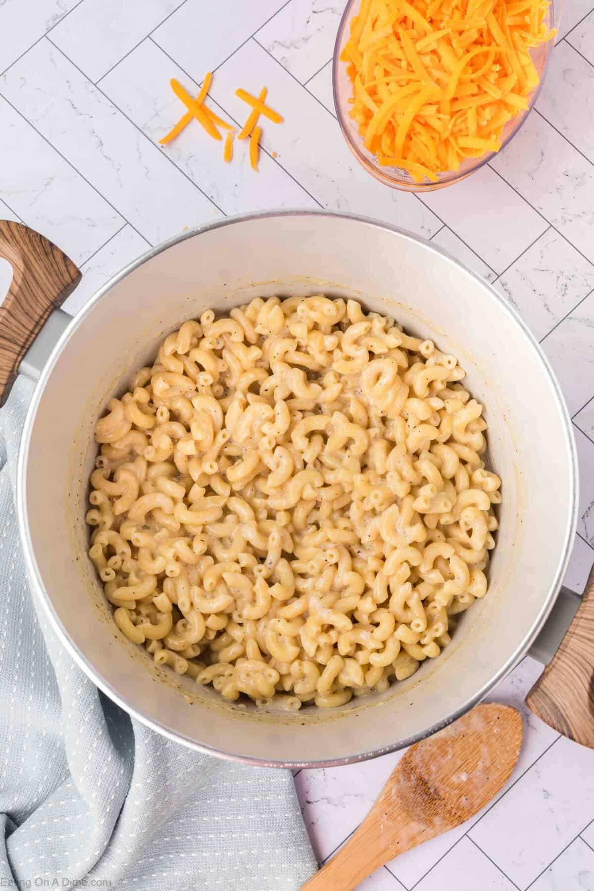 A large pot of creamy macaroni and cheese.