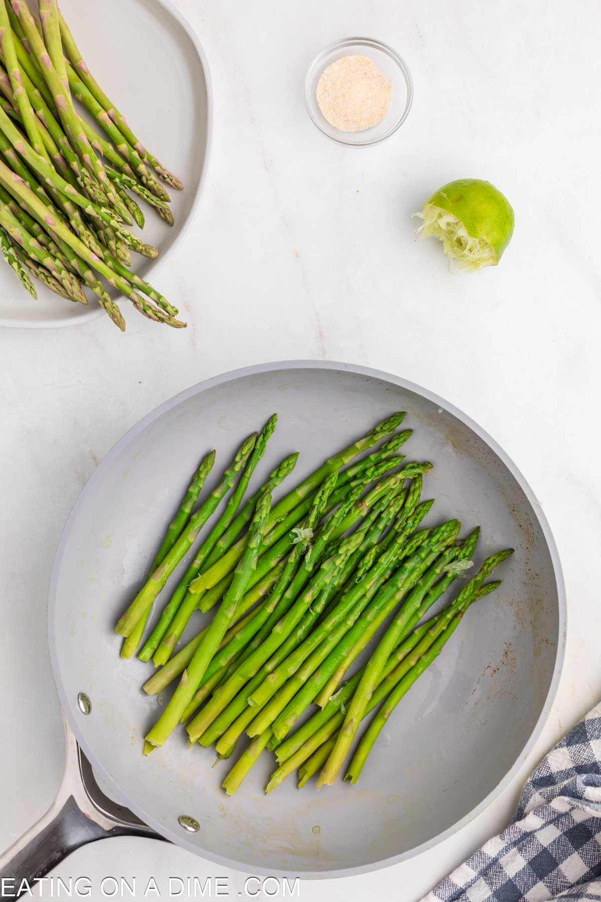 Cooked Asparagus in the skillet