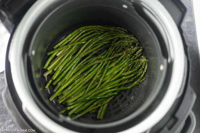Air fryer asparagus is the perfect side dish in less than 5 minutes! Enjoy this healthy and delicious recipe with very little work. 
