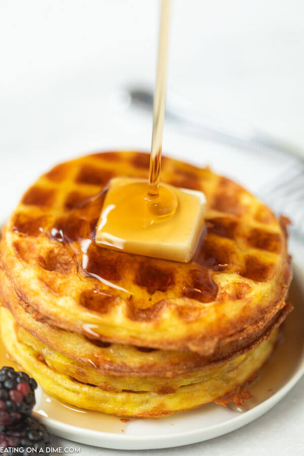 Learn how to make a chaffle that is great if you are following a Keto or low carb diet. This chaffle recipe is easy to make with just 3 ingredients. This simple chaffle recipe keto easy can be made in minutes with just a few ingredients. You are going to love this easy chaffle recipe. #eatingonadime #chafflerecipe #ketorecipes #lowcarbrecipes 