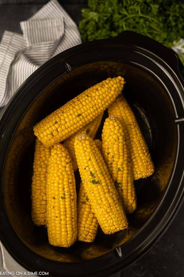 picture of corn on the cob in crock pot