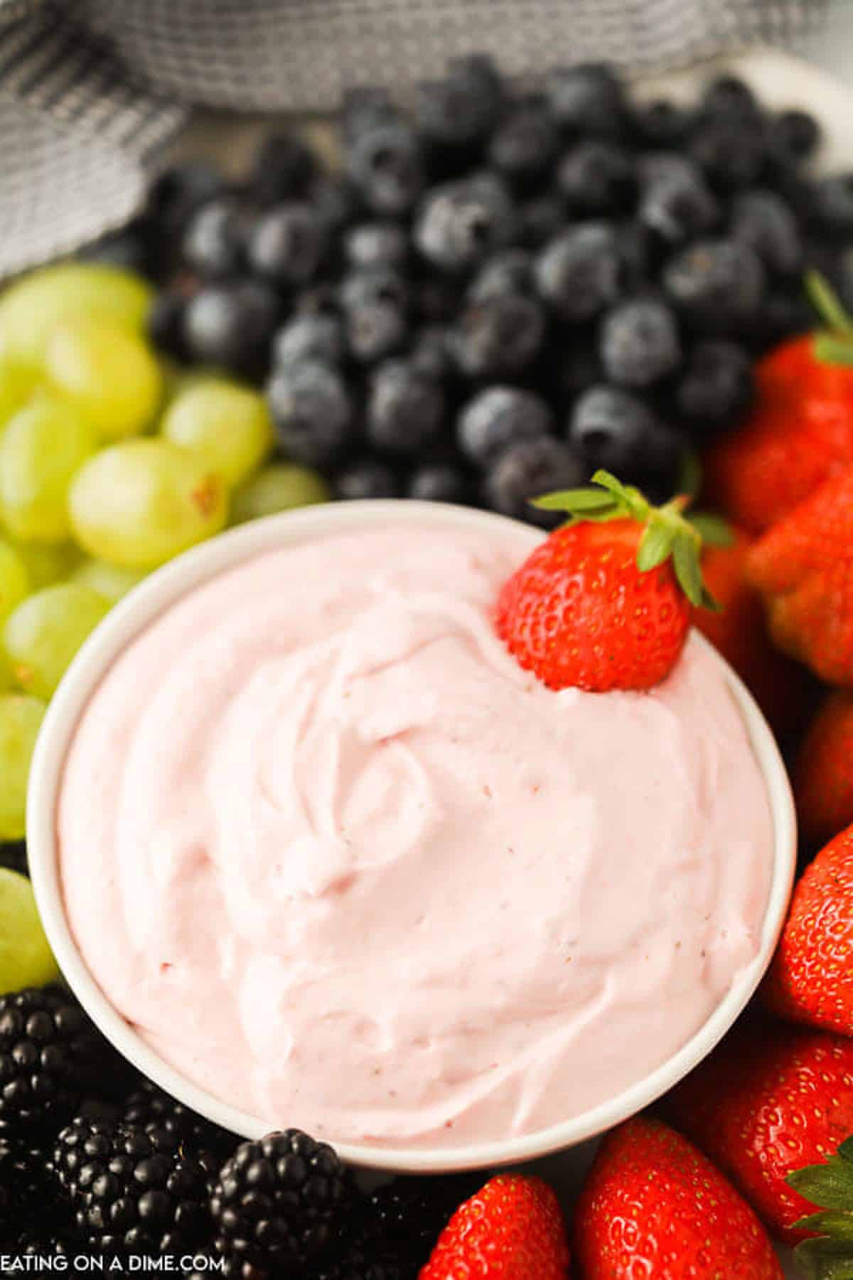 fresh fruit with strawberry fruit dip