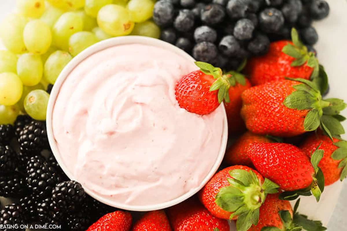 strawberry yogurt dip