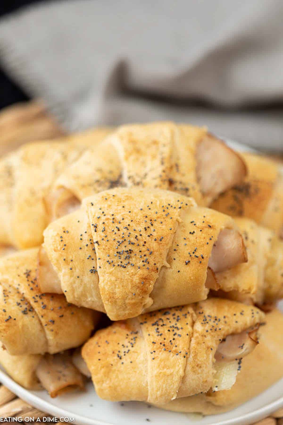 Turkey sandwich crescent roll recipe makes a great lunch. Everyone will love the crescent rolls and you can use leftover turkey or deli meat. 