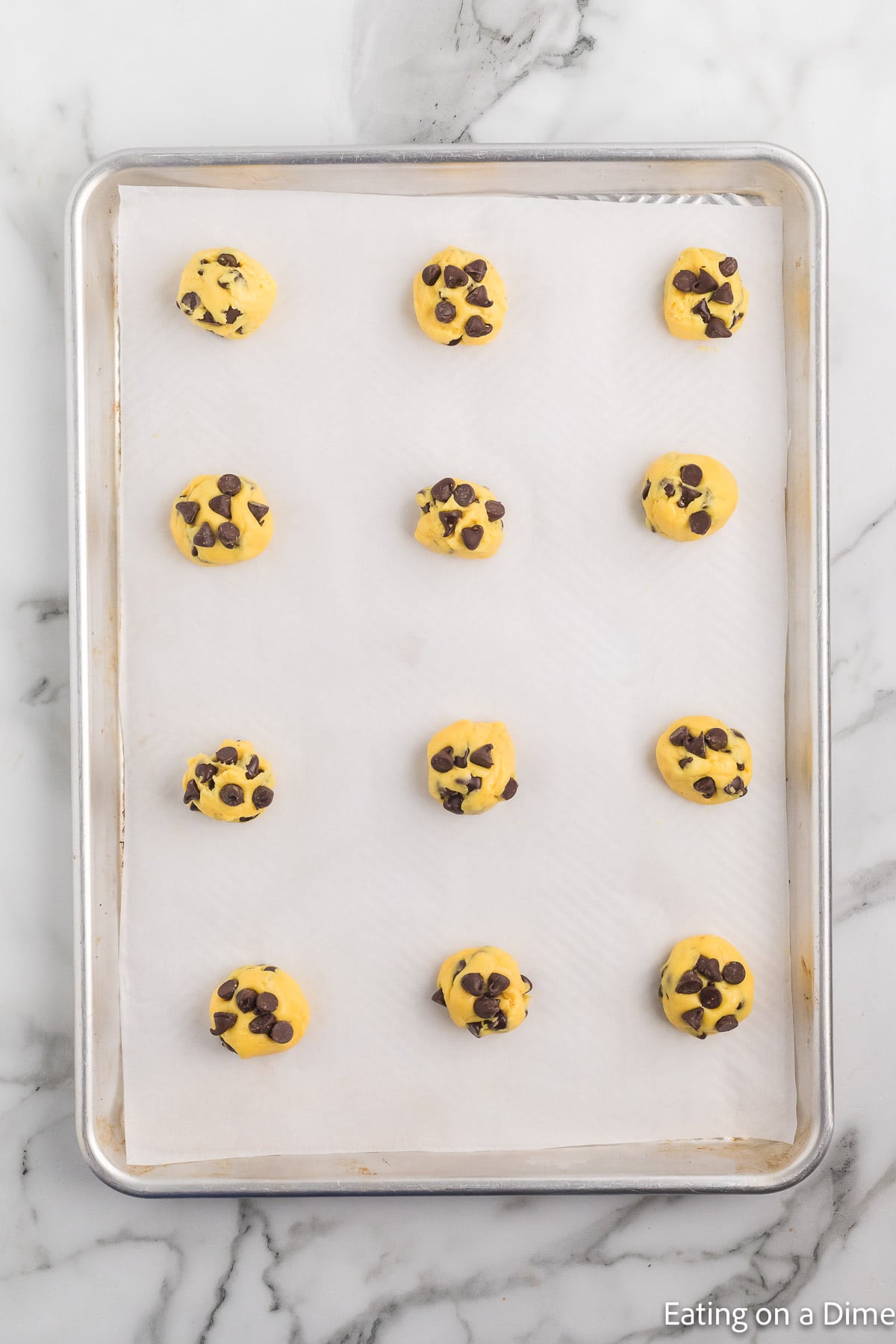 Placing the cookie dough on the baking sheet