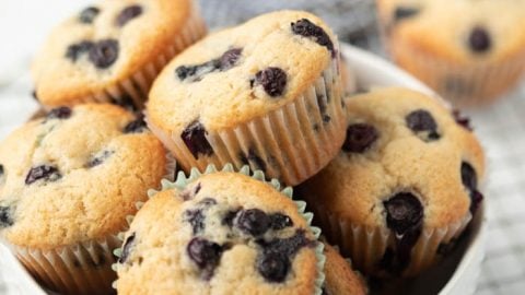https://www.eatingonadime.com/wp-content/uploads/2021/05/blueberry-muffins-4-2-1-480x270.jpg