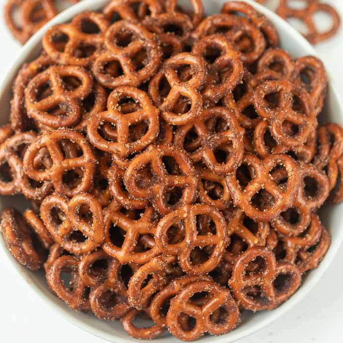 Cinnamon sugar pretzels - only 5 ingredients
