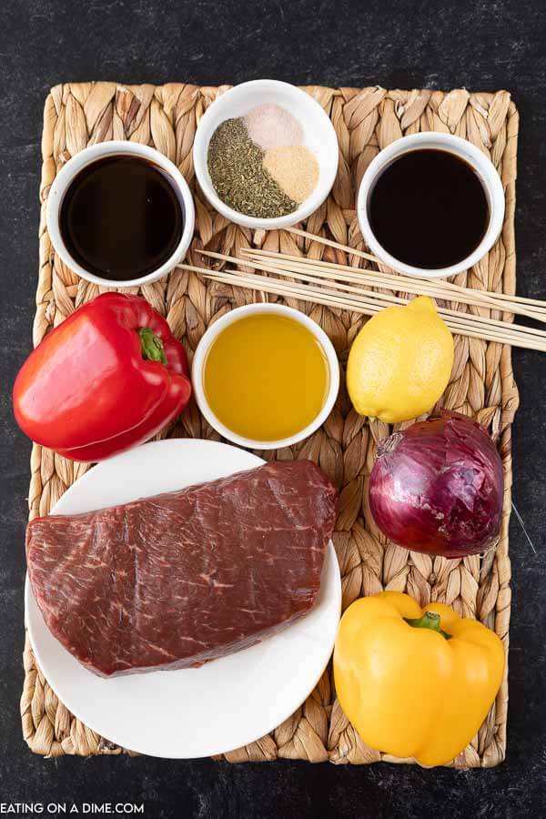 photo of ingredients- seasoning, veggies, beef