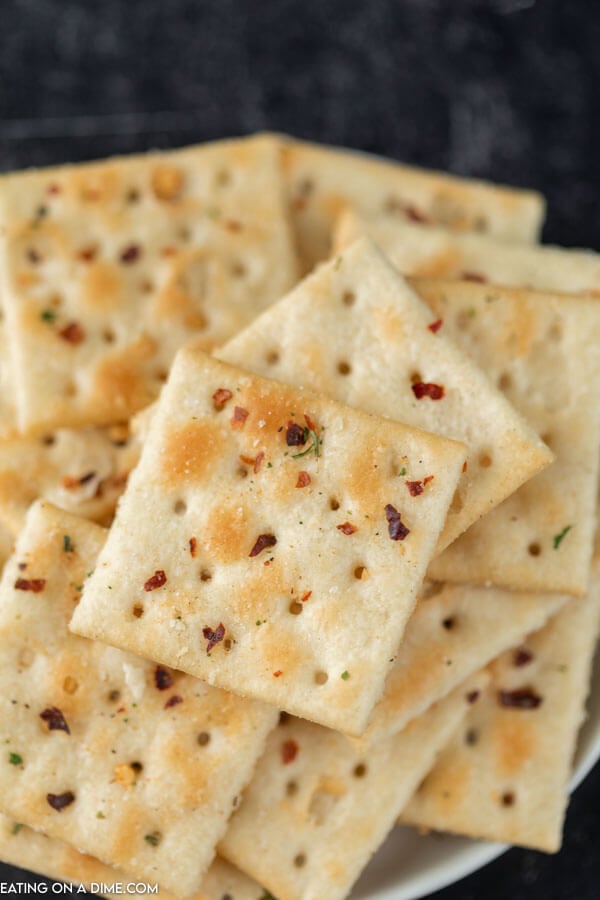 close up picture of crackers