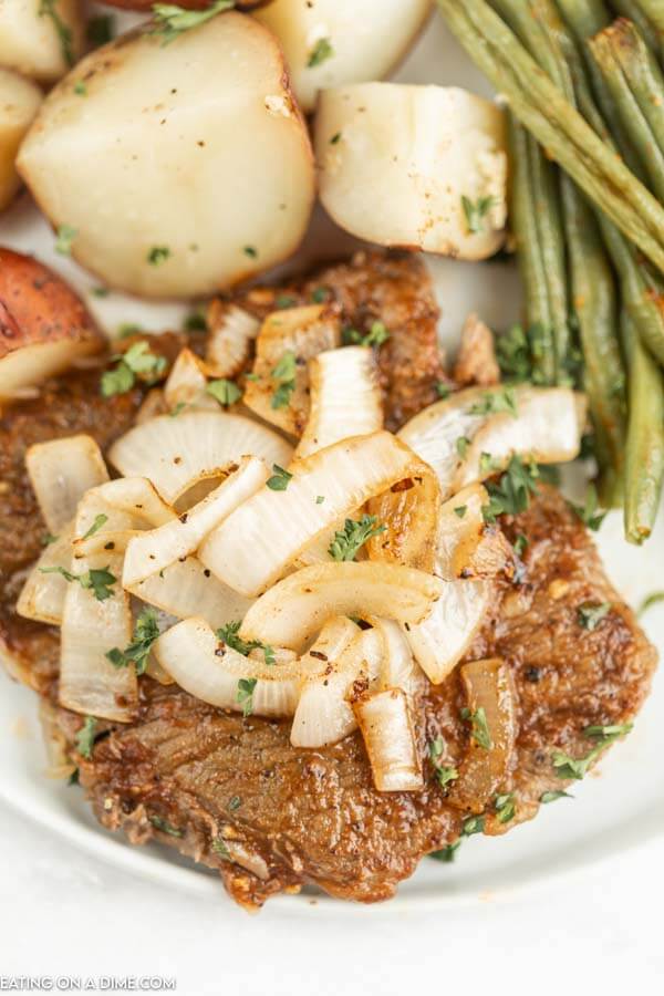 Instant pot steak recipe - Delicious and Easy Pressure cooker steak recipe