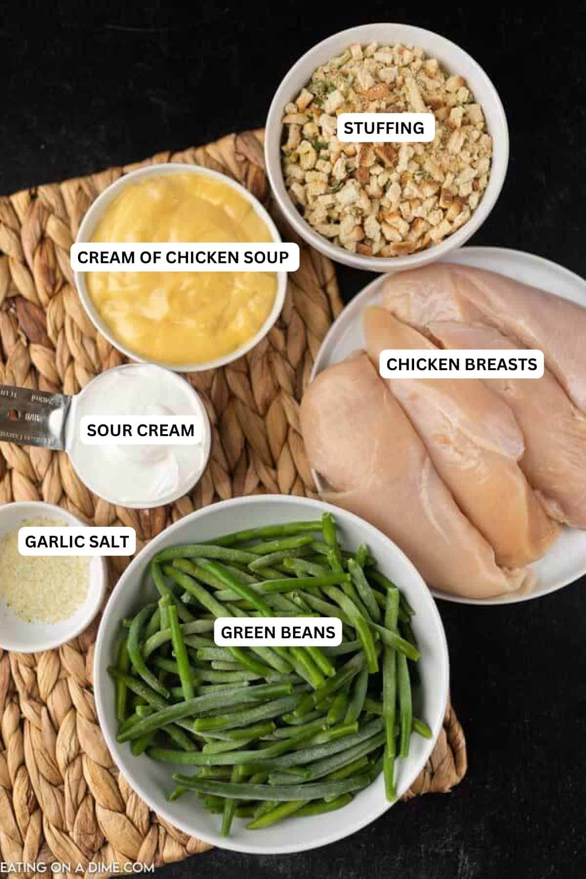 Ingredients for recipe: stuffing, cream of chicken soup, chicken breasts, sour cream, garlic salt and green beans. 