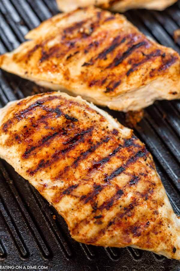 Grilled chicken on the grill. 