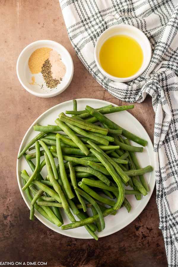 Ingredients needed - fresh green beans, olive oil, salt and pepper, foil